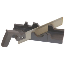 Dispozitiv de taiere in unghi la 45 si 90 grade, kit fierastrau si suport PVC, Lumytools LT29300, 300 x 65 mm
