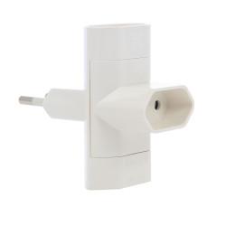Adaptor 3 prize Euro Hoff Line, 10A, alb