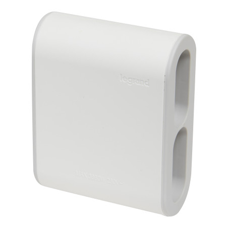 Adaptor 4 prize Legrand 049400, 6 A, alb + gri, contact de protectie, protectie copii, iesiri laterale