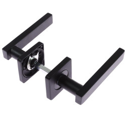 Maner cu rozeta patrata pentru usa lemn, Bali Gato BB(K) RS55, zamac, negru, 130 x 55 mm