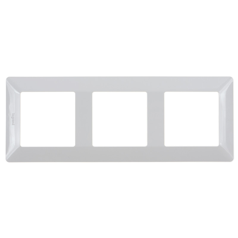 Rama Legrand Valena Life 754003, 3 posturi, alb, pentru priza / intrerupator