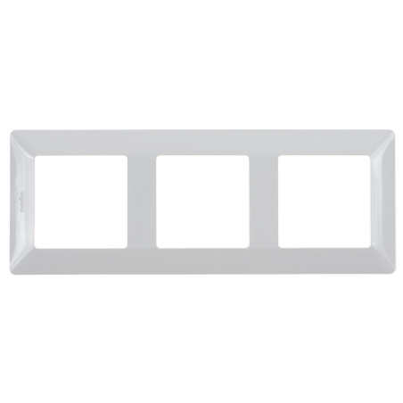 Rama Legrand Valena Life 754003, 3 posturi, alb, pentru priza / intrerupator