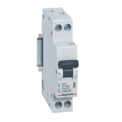 Siguranta automata modulara Legrand RX3 419951, 4.5 kA, 1P+N, 25 A, curba C