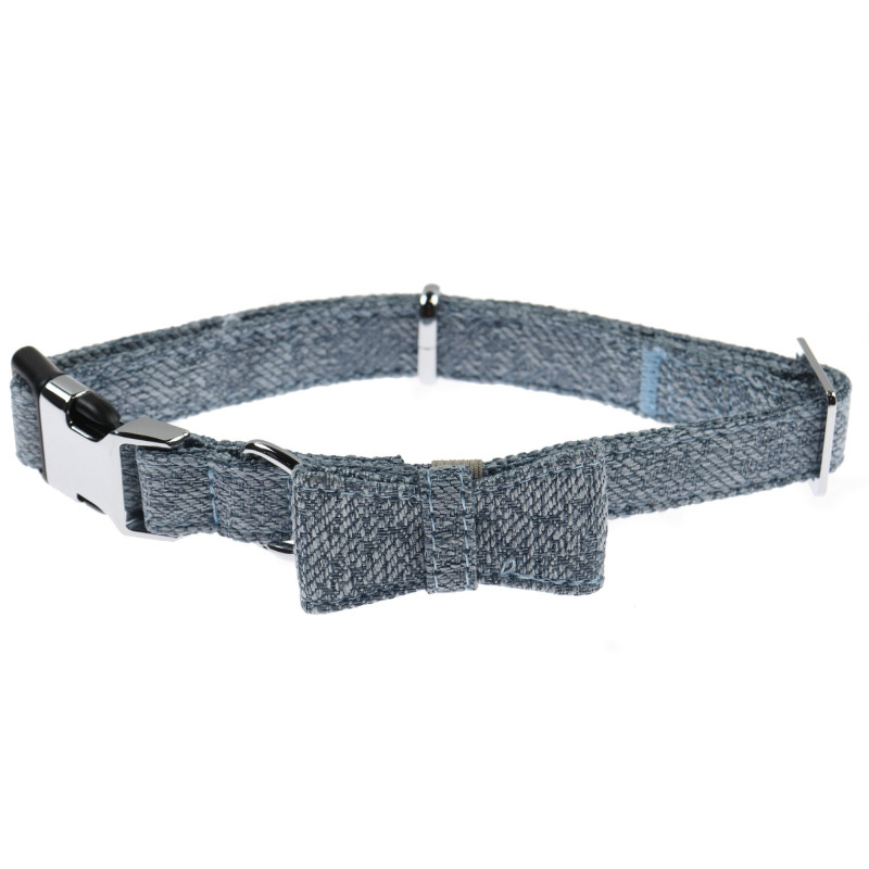 Zgarda caini talie medie, 4 Dog, cu papion, material textil, albastru, 35 - 50 x 1.9 cm Zgarda caini talie medie, 4 Dog, cu papion, material textil, albastru, 35 - 50 x 1.9 cm
